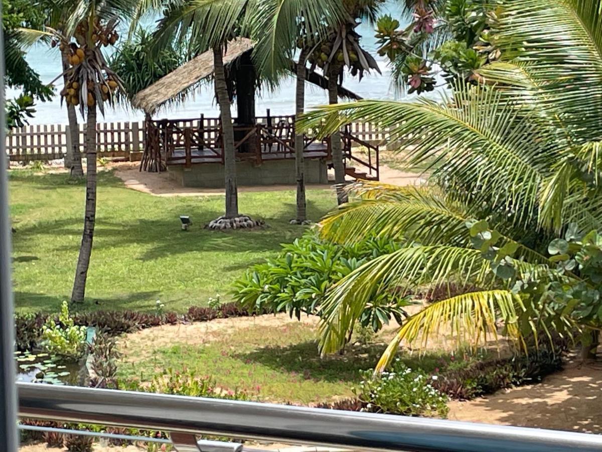 Beach Bliss Trincomalee Eksteriør billede