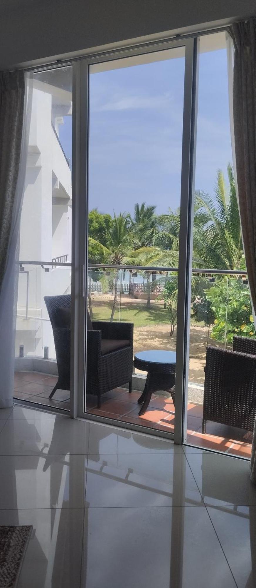 Beach Bliss Trincomalee Eksteriør billede
